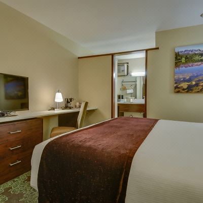 Single King Room Accessible Vagabond Inn Bishop Promo Code