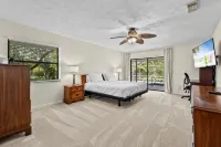Riverside Retreat: 4BR/3BA with Private Dock and Boat Lift - Boutique