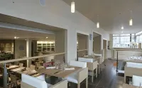 Abelha Hôtel le France - พร้อมอาหารเช้า