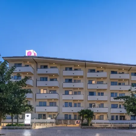 JS Portocolom Suites