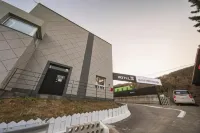 Cheongdo Hotel X - 3-Star