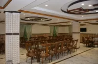 Taj Pearl Continentail Hotel - 3 estrellas