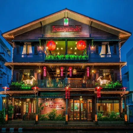 Pukha Nanfa Hotel