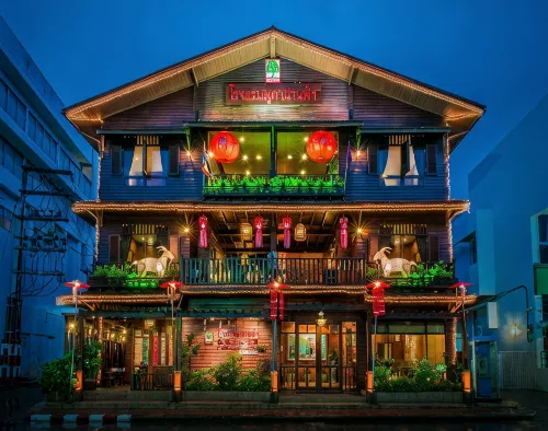 Pukha Nanfa Hotel