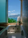 3 Sunsets, Pet Friendly Ocean View in Brisas - Hot Tub