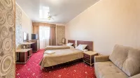 Red Hotel - bar