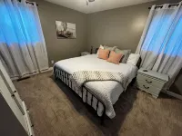 3-bedroom w/pool and all the comforts of home in Muscle Shoals-recording capital