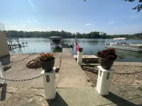Eagle's Landing on the Rock River, Pontoon Available to Rent - 3-Star