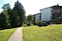 FeWo Hirschsprung - Cozy 2 room apartment in the vacation resort at Schluchsee (pool) - 무료 와이파이