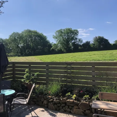 Seahorse Lodge - a hidden countryside gem with Hot tub
