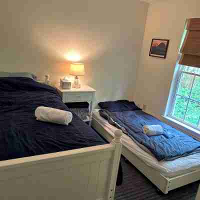 Quiet resort condo close to Goose Rocks beach Rooms