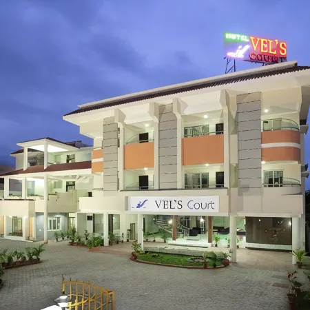 Hotel Vels Court