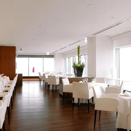 Hotel Landmark Wakayama Отели рядом с достопримечательностью «Храм Кимии-дэра»