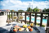 Lagaria Apartments - breakfast