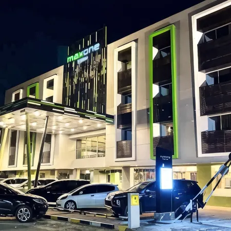 Maxone Dumai - Riau