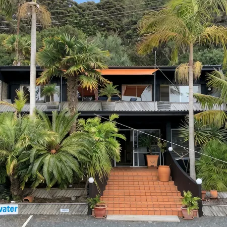 Bayswater Holiday Home, Waterfront Paihia, Bay of Islands