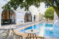 Hotel Ksar Dhiafa by Plaza Hotels & Resorts - С баром