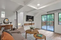 Stunning Neighborhood Home Walkable to Downtown Mill Valley - Wifi