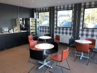 Måby Park Hotel Arlanda - 2-Star