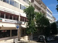 Residencial S. Gião ヴァレンサのホテル