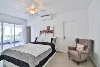 Impressive 3 bedrooms condo on Mullet Bay Beach - 3-Star