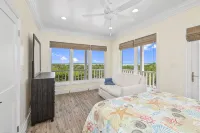 Lovely 2-bedroom cottage with sea views located in Exuma, Bahamas - 4-Star
