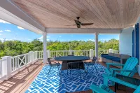 Blue Tang - Newly Renovated Bahamian Villa, minutes to the ocean!