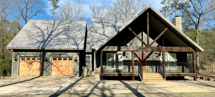 Spacious Cabin on Little Mo River!! Game Room! Relax & Have Fun! 4 Bed, 4.5 Bath Hotele w: Pike County