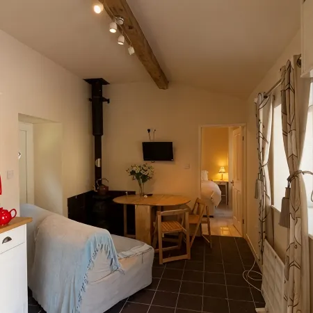 Pant Teg B & B