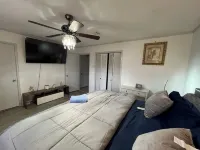 Deluxe House/fitness/ backyard - Gym