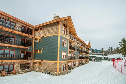 Slopeside Retreat at Cranmore, Ski-in/Ski-out - 4-Star
