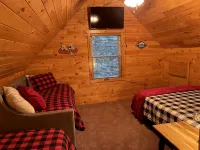 Cozy cottage near snowmobile trail & sandy beach! - Homestays