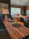 銅松鼠佔地10英畝僻靜全原木木屋 - 小木屋