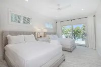 August 9th-16th, 2026 Available! Heated Pool! Sleeps 20! - 4-Star