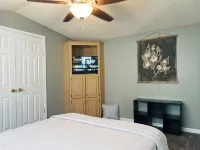 Comfy Mobile Home located minutes from restaurants and venues. - 3 tähden