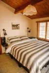 Cozy Fishing Cabin: Hat Creek, Pit River, Fall River, Baum Lake. Burney Falls. - Alppimaja