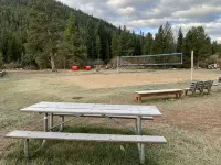 Lakeside, Ski Condo with Amazing Views, Quiet, Family-Friendly - Gym