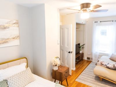 Serenity in South Wedge: desirable walking community meets vibrant tranquillity!