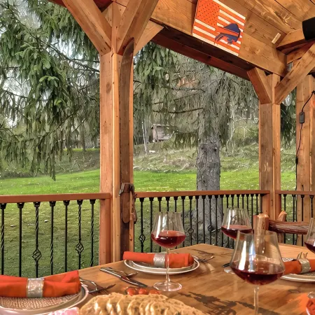 Luxurious Ellicottville Chalet with view of slopes & min to town! Pet Friendly!