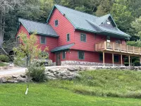 River Valley Cabin - 3-Star
