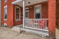 Lincoln Quarters, 2nd floor,  Only 2 blocks to the center of town. - Parvekkeita