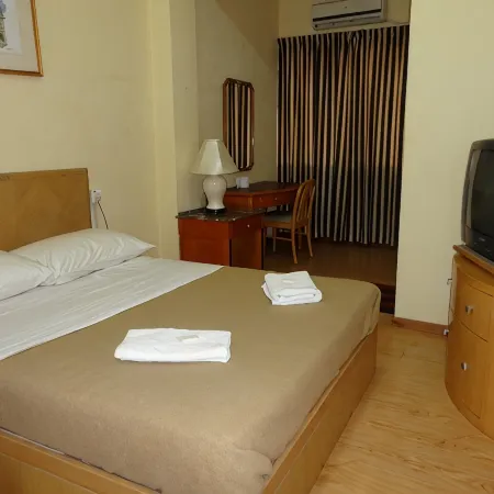 Pristine Hotel
