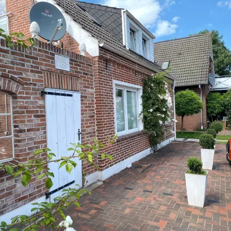 Am SielUfer: Beautiful Ground Floor Apartment in a Top Location and Right on the Waterfront