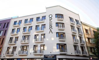 Opera Hotel