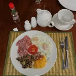 Echo Garden Guesthouse - พร้อมอาหารเช้า