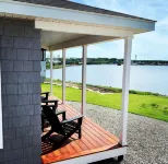 Harbor View Landing - parking
