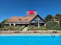 Ibis Beaune la Ferme Aux Vins - Pools