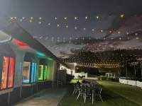 Ramada by Wyndham Indianapolis Speedway - bar