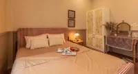 Ninh Binh One Day Coffee and Homestay - parking
