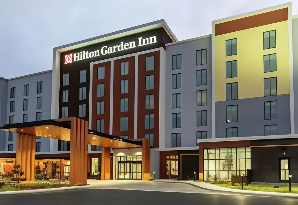Hilton Garden Inn Orlando I-4 Millenia Blvd Mall